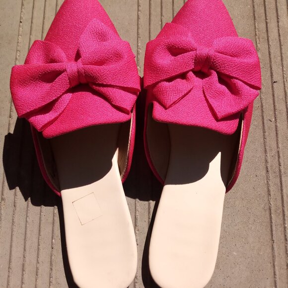 ✨ Pink Bow Sandals - Size 44 (Women’s) ✨ - Picture 1 of 3